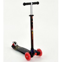 Самокат четырехколесный Scooter Maxi Print 1308 Красный. Колеса светятся
