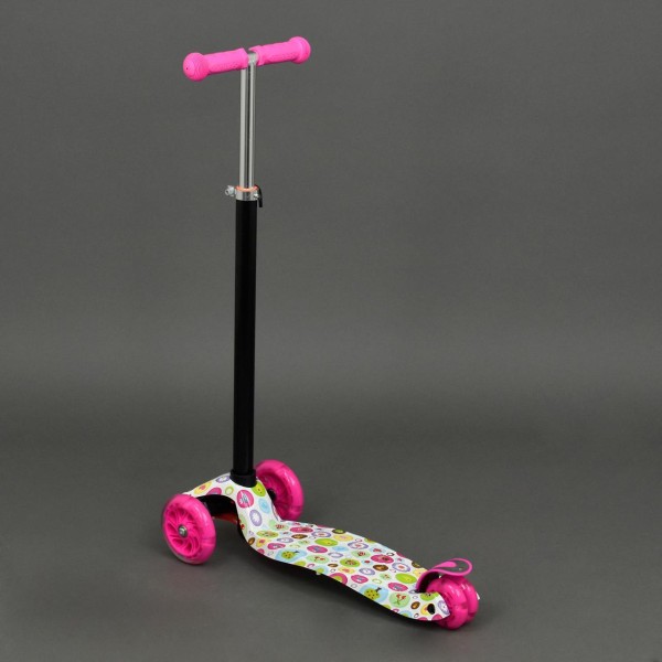 Детский трехколесный самокат Scooter Maxi Print 1400. Колеса светятся.