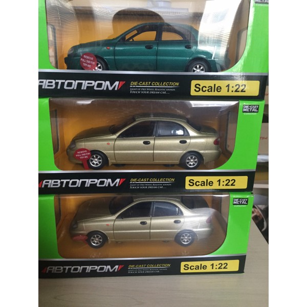 Автомодель Daewoo Lanos Металлическая, Свет,Звук, Открываются капот, багажник, двери. М 1:22