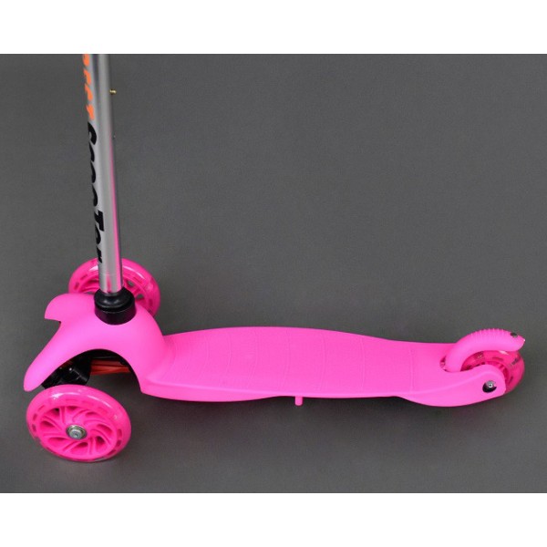 Трехколесный самокат Best Scooter Mini 466-112 розовый. Колеса светятся. Нагрузка до 50 кг