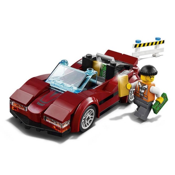 Конструктор Bela 10656 Стрімка погоня. Місто (аналог Lego City 60138)