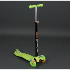 Детский трехколесный самокат Best Scooter Maxi 466-113 салатовый