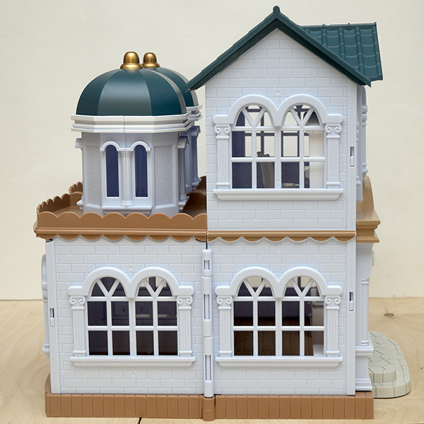Домик Happy Family 012-11 Большая Вилла с подсветкой (аналог Sylvanian Families)