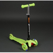 Трехколесный самокат Best Scooter Mini 466-112 салатовый. Колеса светятся. Нагрузка до 50 кг