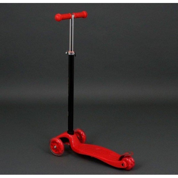 Детский трехколесный самокат Best Scooter Maxi 466-113 красный