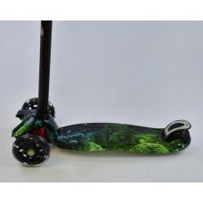 Детский трехколесный самокат Scooter Maxi Print Зеленый 1317 Светящиеся колеса