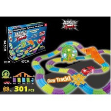 Детский гоночный трек Magic Tracks 8225 светящийся