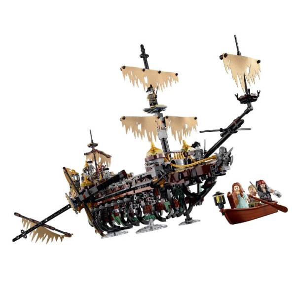 Конструктор Bela Pirates Безмолвная Мэри 10680, 2324 дет.