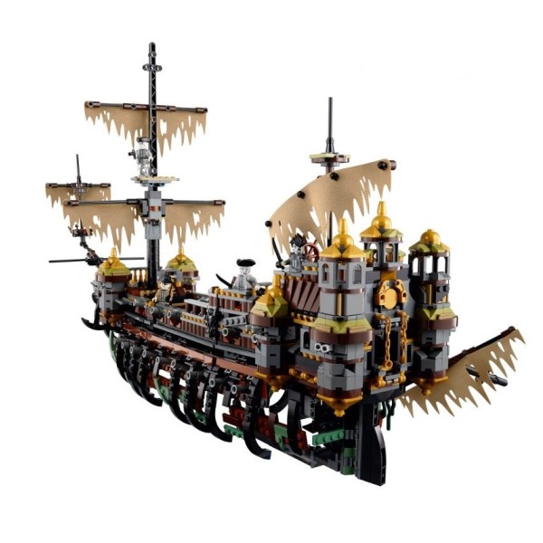 Конструктор Bela Pirates Безмолвная Мэри 10680, 2324 дет.
